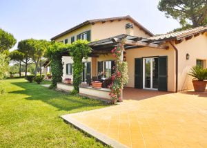 Villa Laurentia: Luxury holiday rental in italian countryside near Rome